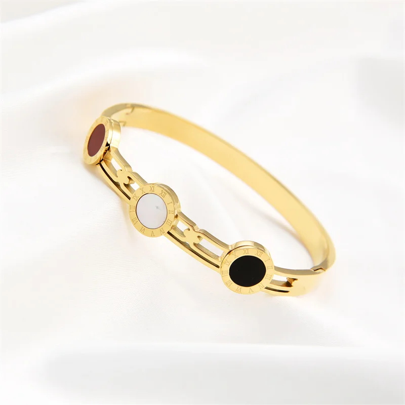 

Best Quality Charms Women Roman Numerals Bangles Bracelets For Lady Girls Stainless Steel Black Shell Crystal Lover's Jewelry
