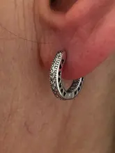 Pendientes de plata de Plata de Ley 925 auténtica asimétrica pendientes con argolla de corazón para las mujeres pendiente plateado a la moda de regalo de la joyería