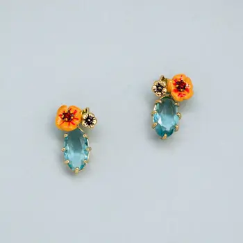 

Charming summer earrings with cream flower and blue stone (52440)