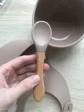 Juego de alimentación de colores para niños, Baberos de silicona de grado alimenticio, plato de bebé, tazón de succión sin silicona, vajilla para niños, babero impermeable, cuchara suelta BPA