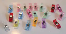 LMDZ-Clips de plástico multicolor para ropa, ganchos tipo clip para ropa de calidad duradera, pinzas de estilo abrazadera para costura, 20/50 uds