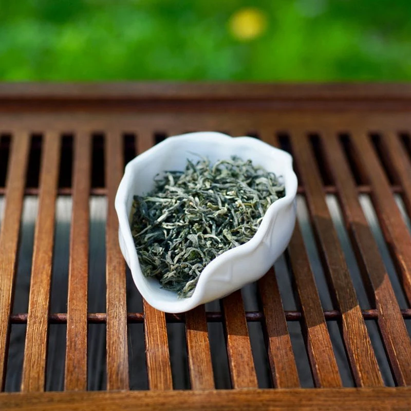 Tea Green Maofeng Yunnan wort peaks, premium, 100g, Chinese leaf green tea Green tea Chinese milk oolong teguan Yin leaf top grade set tiguanin Te Guan Yin teguanin GABA Gift Gift Chinese delicious strainer for