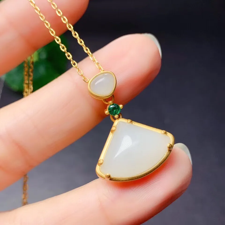 

Free Shipping Natural Hetian Jade Pendant Necklaces Fashion Woman Necklaces