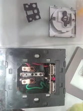 Coswall-Enchufe de pared con puerto USB, toma de corriente de 16A tipo europeo dual, para carga de 5V y 2.1A, con indicador LED, panel gris, negro, blanco o dorado