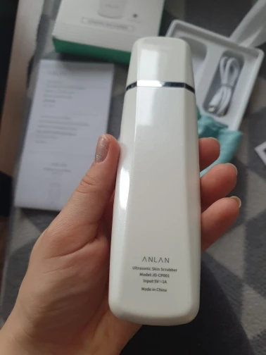 Отзыв о товаре ANLAN Ультразвуковой скрабер скруббер, ионная лопатка для чистки лица, пилинг, лифтинг для лица, удаление угрей, терапия красным светом для удаления черных точек blackhead remover узи чистка ультразвуковая чистка лица от пользователя S***a