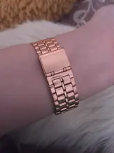 Reloj digital vintage para hombres y mujeres, pulsera con pantalla led electrónica de oro y plata para militares, en color negro, ideal para deportes y regalo