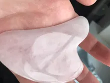 Gua Sha-Rodillo de Jade de cuarzo rosa Natural, masajeador corporal Facial, conjunto de piedra de Jade, herramienta de masaje de belleza para estiramiento Facial