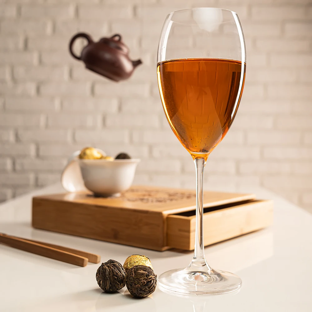 Sheng Puer Bang Dong Gu Shu tea, 2018, 7-9 gram balls. Puer, Puer tea, Sheng Puer, Sheng Puer tea, Shen Puer, Shen Puer top grade, Shen Puer tea 357g, Shen Puer tea Shen Puer 20 years old Shen Puer locket Puer pressed