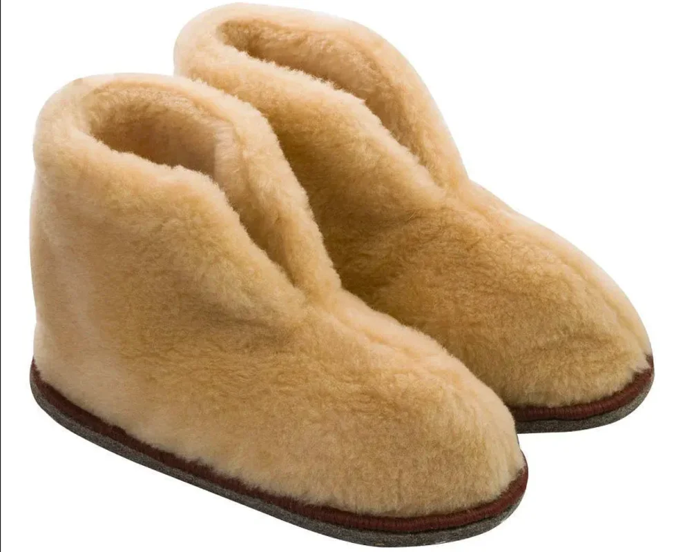 Тапочки высокие ivshoes. Чуни пума зима мужские. Орион чуни зимние. Чуни ившуз, сибирские. Чуни g loft.