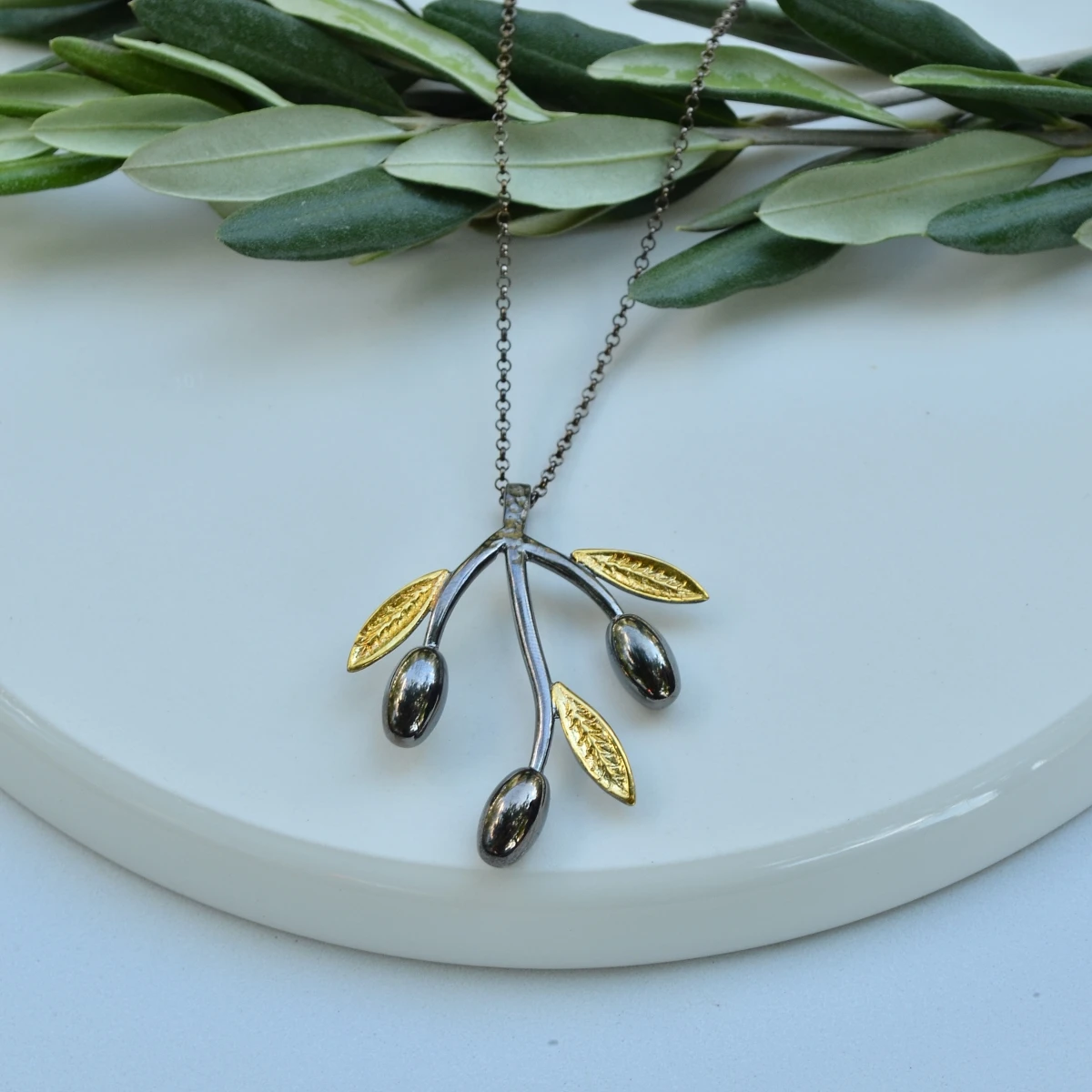 

Handmade silver necklaces free shipping from Turkey