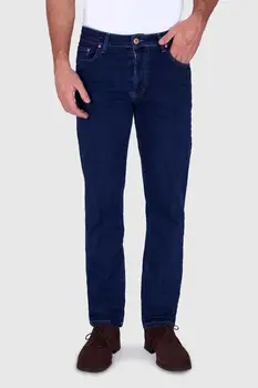 

NEW CARO Pantalón vaquero hombre elástico recto caja normal. Modelo CE05361.