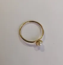 ZHOUYANG-Anillo delicado delgado de estilo minimalista con una mini perla, joyería fina, color amarillo claro dorado