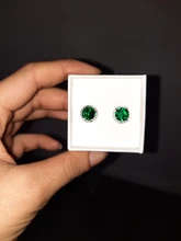 Pendientes clásicos de circonia cúbica para mujer, aretes redondos de cristal, color verde, Multicolor, AE176