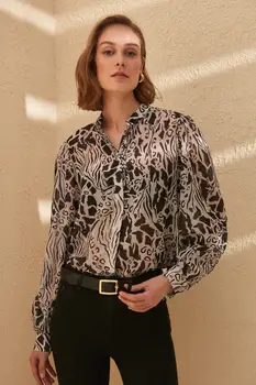 

Trendyol Patterned Shirt TWOSS20GO0030