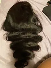 Barato 180 densidad de la Peluca de la onda del cuerpo transparente pelucas de encaje de la onda del cuerpo de la peluca con malla frontal 28 pulgadas T parte brasileño ondulado Peluca de cabello humano