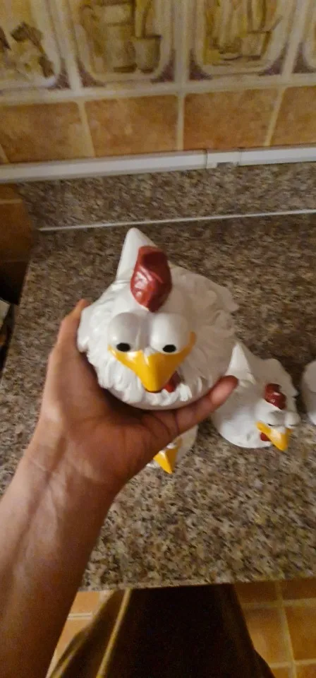 Chicken Yard Art Resin Chicken Home Decoration Backyard Lawn Garden Stakes Farm Rooster Cockerel Steel Chicken Resin Sculptures photo review