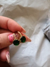 EMMAYA-pendientes tipo tuerca de circonia cúbica AAA para mujer, joyería de moda brillante, elemento de regalo, precio de fábrica, venta al por mayor