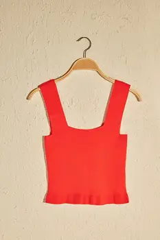 

Trendyol Crop Knitwear Bluz TWOSS20BZ1615