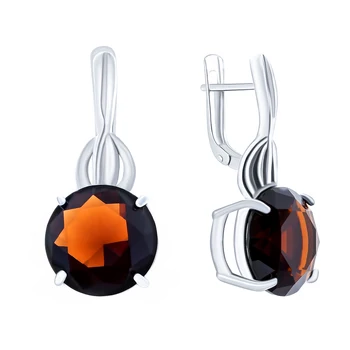 

Silver earrings with garnet and раухтопазом