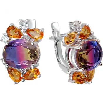 

Esthete earrings with хризолитами, cubic zirconia and alpanites of silver