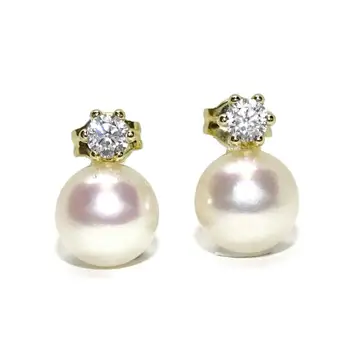 

Earrings "Special First Communion" 6 claws Yellow Gold 18Ktes's with zircons and cultured pearl 7mm