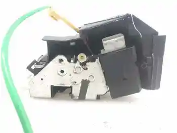 

51218235104 front door lock right BMW 5 Series saloon (E39)