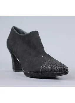 

Low toe and platform. naz2