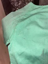 2020 nuevo sin costuras Yoga camisas de manga larga Camisas de mujer para mujeres Yoga deportes entrenamiento paño de gimnasio de entrenamiento Tops camisas deportivas