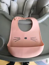 Panda de dibujos animados de silicona bebé impermeable ajustable niñas niños Baberos Niño infantil delantal alimentación de bebé cosas regalo de los niños