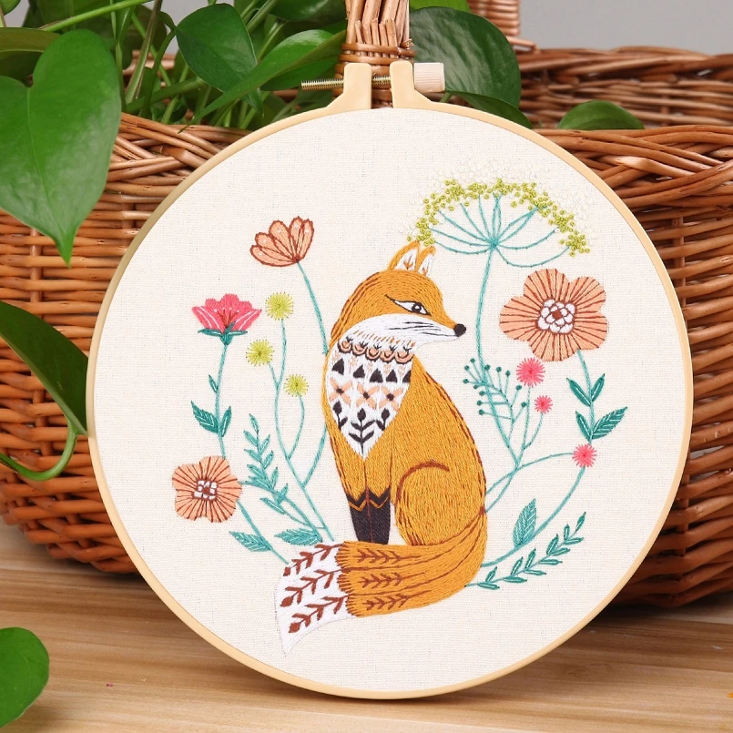 Animal World Embroidery Starter Kit for Beginners, Modern Embroidery Kits, Contains all Embroidery Tools, English Description