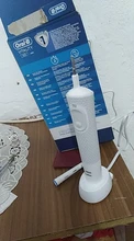 Oral B Vitality D100 CrossAction, Cepillos de dientes Eléctricos Recargables Blanco/Negro, limpieza 2D, cabezal oscila y rota