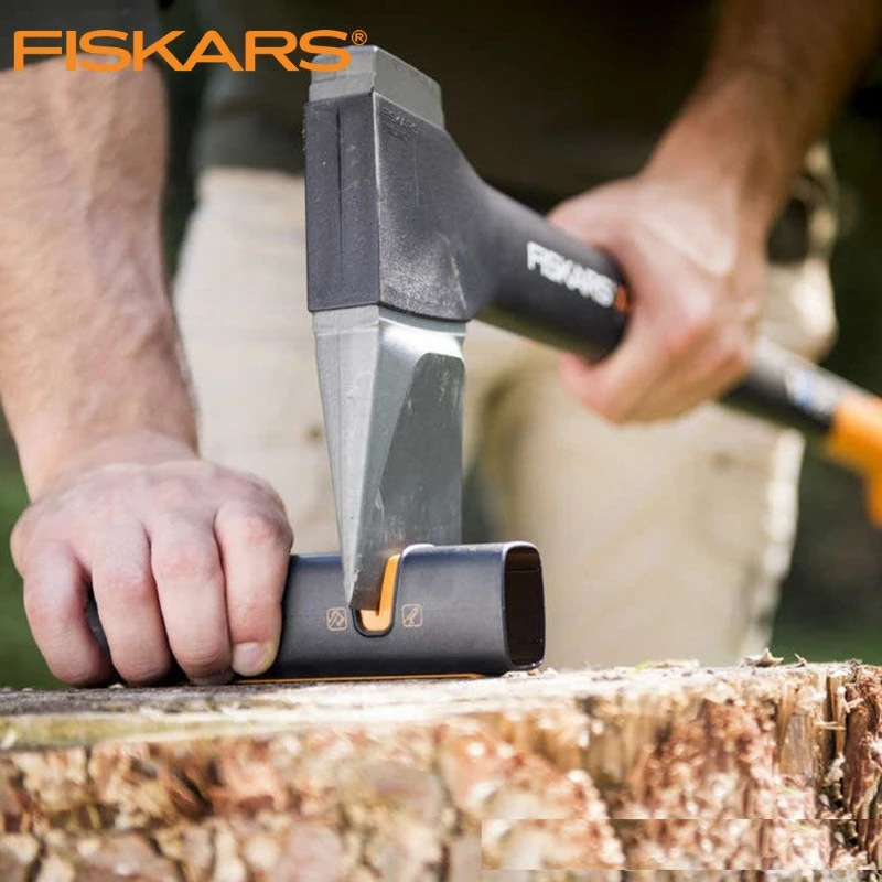 Топор-колун X21+ точилка универсальная 120740 Fiskars(1019333