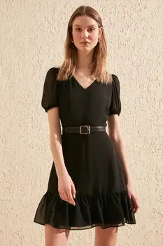 

Trendyol Frilly Dress TWOSS20EL0234