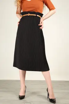 

Women; Pleats Midi Length Skirt