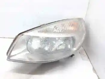 

7701064132 RENAULT SCENIC II left headlight