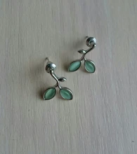 Mori-pendientes de rama de árbol para mujer, pendientes pequeños de ojo de gato, verde dulce, estudiantes, joyería, regalos de fiesta, gran oferta