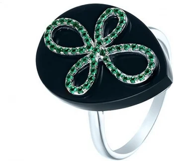 

Jay VI ring with onyx and cubic zirconia