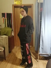 QWEEK-pantalones de pierna ancha estilo Punk Hippie para mujer, ropa de calle Harajuku gótico, estilo de calle de Anime, estampado gótico negro, Hip Hop