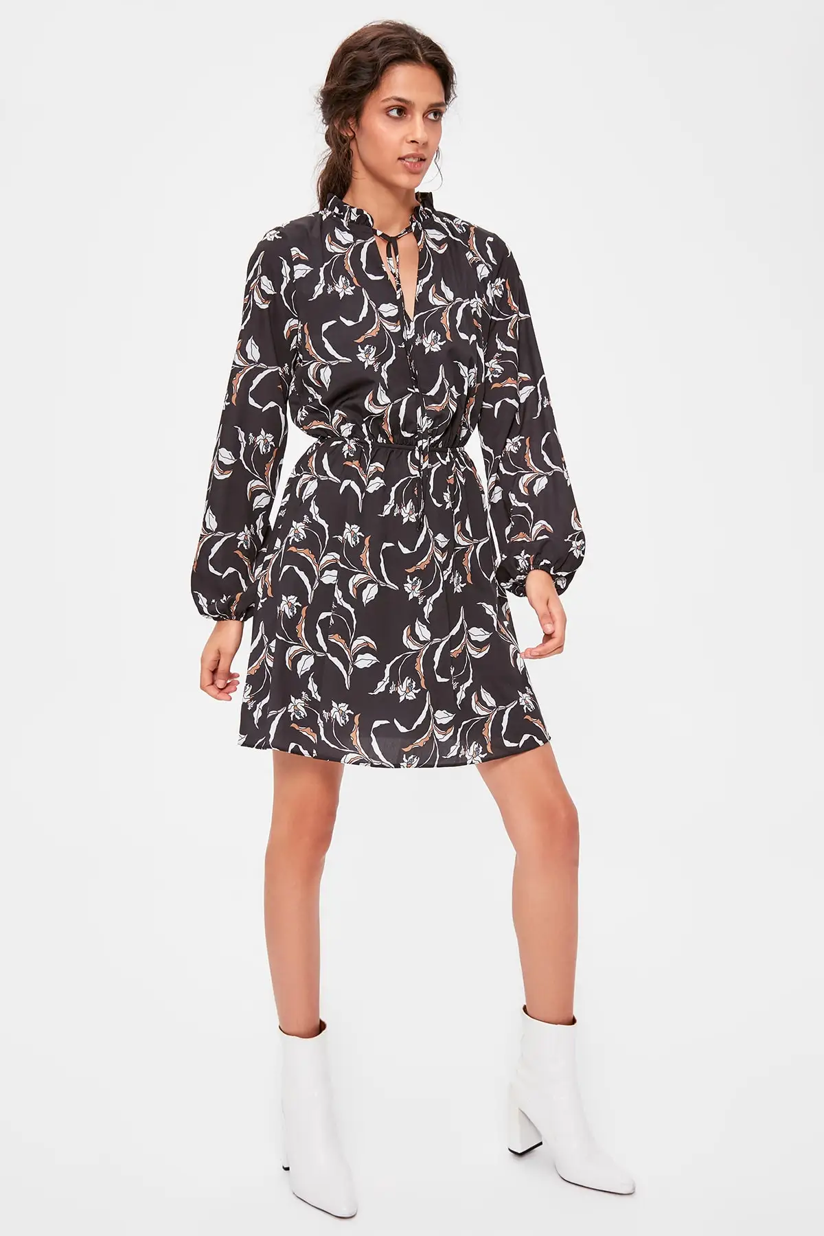 

Trendyol Black Patterned Dress TWOAW20EL1314
