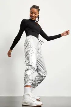 

DeFacto Woman Trousers-O0245AZ20SP