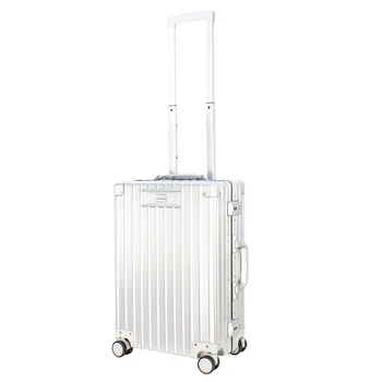 

Suitcase for колесахалюминивый silver PROFFI TRAVEL Luxury, small,
