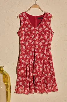 

Trendyol Flower Decorated Dress TWOSS20EL2567
