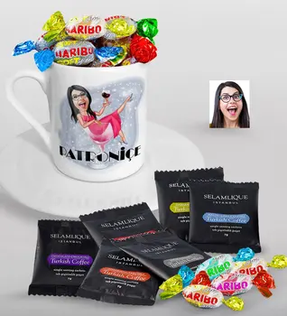 

Personalized Women 'S Patroniçe Caricature Of Turkish Coffee Cup Selamlique Mixed Turkish Coffee house And Haribo Candy Gift set