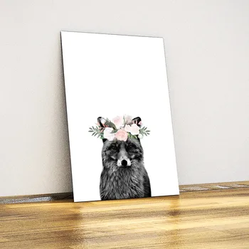 

Fox-Decorative Metal Table