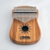 

Kmt-3 treble guitar kalimba resonator, 17 tongue, oak, Moser