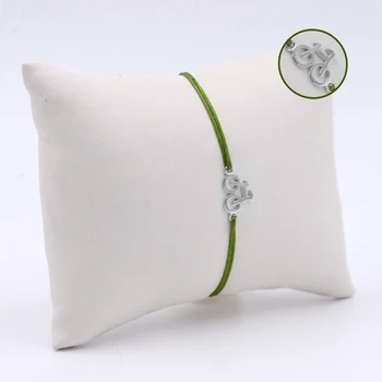 

Handmade Green Women's Silver Bangle Skybco1660