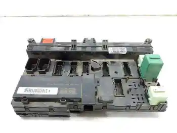 

8380409 RELES box/BMW X5 fuses (E53)