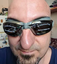 Gafas de natación de silicona profesional para hombre y mujer, lentes de natación UV antiniebla con tapones para los oídos