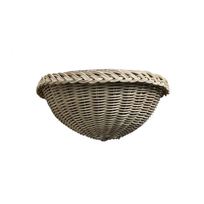 кашпо из ротанга на даче. кашпо ротанг 198х198х360мм. плетеное кашпо для цветов подвесное. кашпо подвесное ротанг 30х16см. подвесное кашпо из ротанга с плетеным дном.