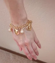 Pulseras con cadena de Color dorado multicapa para mujer, brazaletes con dije de corazón, brazaletes de cristal, novedad de 2020